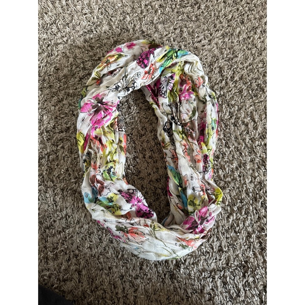 Croft & Barrowโ White Multicolor Butterfly Scraf